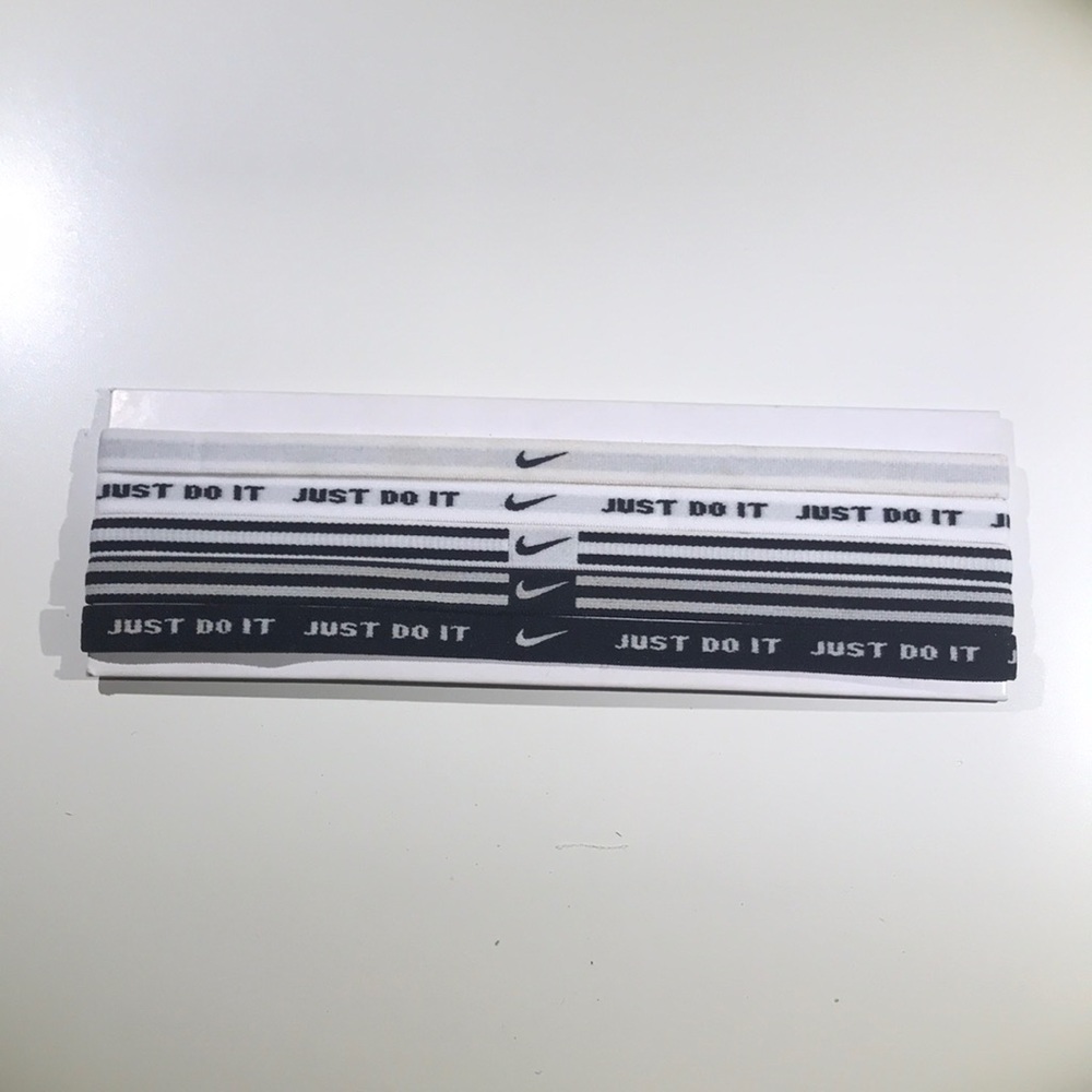 BRAND NEW 5 Pack of Nike Headbands